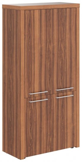 Шкаф с глухими средними и малыми дверьми