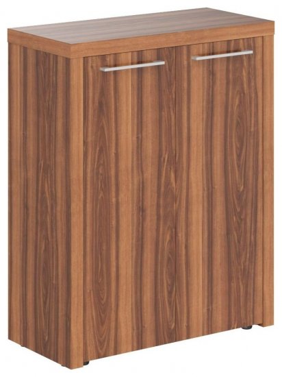 Шкаф с глухими средними дверьми и топом